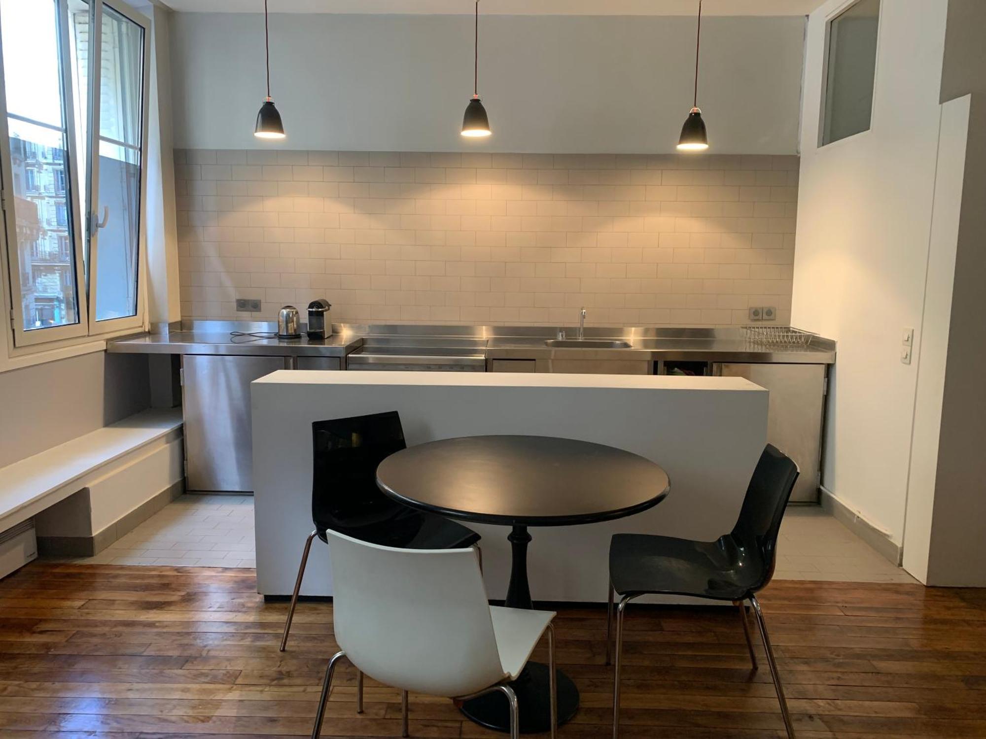 Apartament Loft Montmartre Au Pieds Des Vignes Paryż Zewnętrze zdjęcie